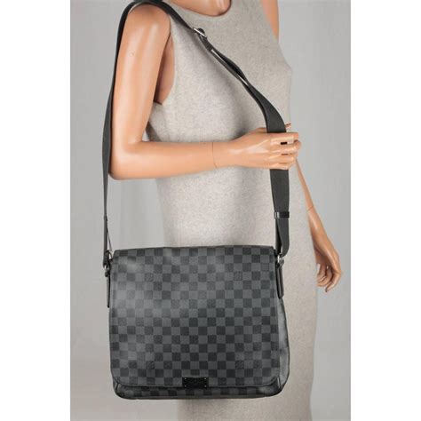 lv district mm graphite|District Messenger Damier Graphite Canvas .